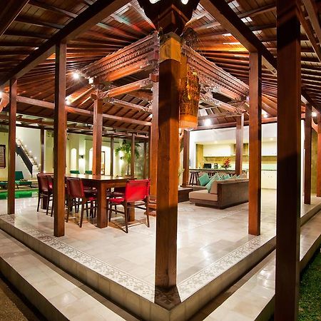 Villa Amalia Legian  Bagian luar foto